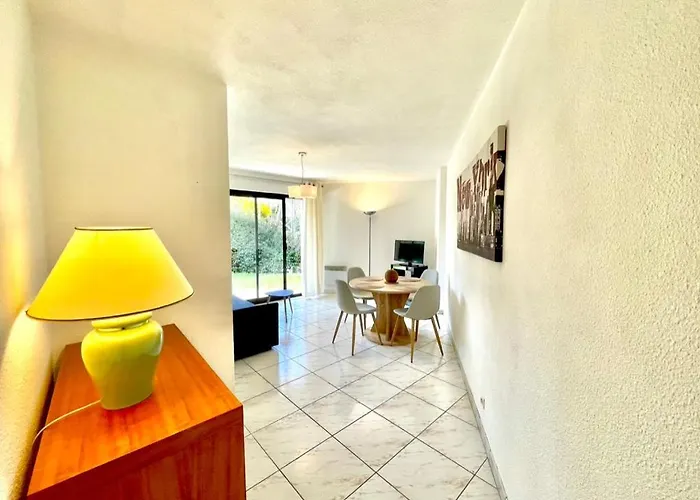 Charmant Rez De Jardin - 900m Plage De Pontaillac Apartamento *