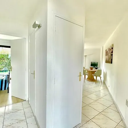 Apartamento Charmant Rez De Jardin - 900m Plage De Pontaillac *
