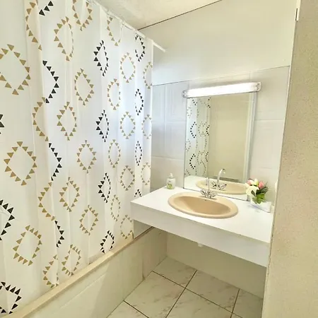 Apartamento Charmant Rez De Jardin - 900m Plage De Pontaillac